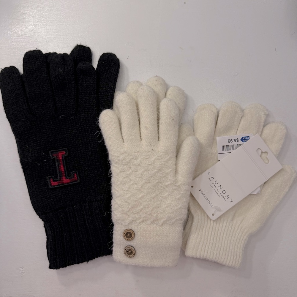 Assorted Women’s Gloves